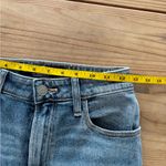 Hollister 00L  Ultra high rise dad Jeans Photo 7