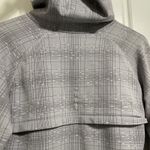 Nike  Dri-FIT Women's Hoodie‎ Pullover Gray Plaid Athletic Top Activewear Medium Photo 11
