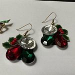 a.n.a Festive Christmas Holiday Earrings  Brooch Pin Lot Of 2 Items Photo 4