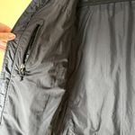 The North Face Quilted Full Zip Puffer Coat Jacket Size Medium Photo 9