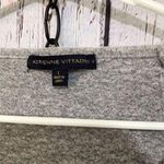 Adrienne Vittadini Gray & White Sweater 3/4 Sleeves Size Large 💕 Photo 4