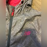 New Balance Lightweight Windbreaker Jacket Women’s Size L Gray Pink Full Zip Photo 4