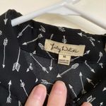 Lily White 🌞 Cropped Button Down Black with White Arrow Blouse A Photo 2