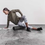 Nobull NWT Women's  Hoodie - Medium - Army Green Photo 5