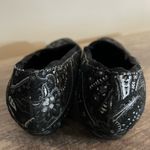 Stuart Weitzman Paisley Dress Shoes Heels Women’s Size 7.5 AA Black Gray Slip On Photo 3