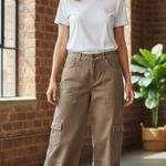 ZARA NWT  Mid Rise CARGO PANT  Regular Length Wide Leg SZ-8 Photo 0