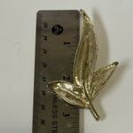 Vintage Gold Tone Brooch Leaf Pin 3 Inch 1950s Costume Jewelry Photo 5