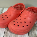 Crocs  Women's Fresco Classic Lined Clogs Size 6 Photo 0