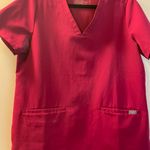 FIGS Casma 3-Pocket Scrub Top Photo 1