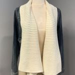 Abercrombie & Fitch  jean jacket size Xs Photo 3