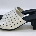 Munro NEW Jules Perforated Heeled Mules White Silver Wash Nubuck Size 8 … Photo 3