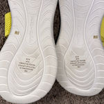 Easy Spirit  Yellow Women's Sandals Photo 2