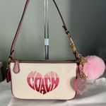 Coach  Shoulder Bag Photo 1