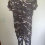 Camo Jumpsuit Size XL Photo 0
