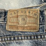 Gap  Denim Vintage 90’s Women’s Size 28 Blue Bleached Tapered Boyfriend Mom Jeans Photo 4