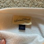 Universal Threads  white crewneck  Photo 2