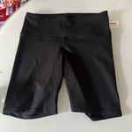 Old Navy  Women's Black Bike Shorts Photo 0