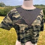 Forever 21 Women’s  cropped camouflage shirt Photo 5