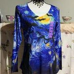 One World  Starry Night Top Photo 0