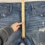 Old Navy Women's 14 High Rise Slouchy Straight Cut Off Jean Shorts Distressed Photo 10