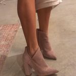 Kittenish Booties Photo 0