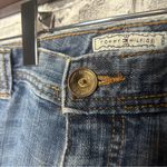 Tommy Hilfiger EUC Womens Blue Denim Jean Shorts Photo 3