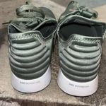 Reebok Women's 7.5 Sage Green slip on lace sneakers DMX moving air Photo 6
