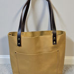 Portland Leather Goods Medium Tote in Marigold Tan Handles Unicorn‎ Photo 0