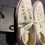 Converse   All Star Low Top Ox Sneakers  Women - Optical White (size 8 US) Photo 3