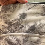 Lululemon Train Times 7/8 Pant/Leggings in White Cast/Light Cast Size 8 Photo 2