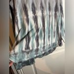 Green Tea GreyBlue Vertical Shibori Accordion TieDye Pullover Lined Sweatshirt Blue Size 2X Photo 10