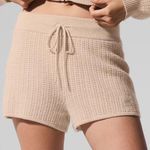 Alo Yoga Cashmere High-Waist Plush Waffle Short Photo 0