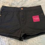Refuge  High -Rise Women Shorts brand new Photo 0