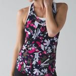 Lululemon Fast Lane Singlet in Pop Cut Boom Juice Multi / Black Photo 0