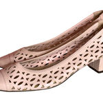 Easy Street Baby Pink Vintage 80s Cutout Low Block Heel Pumps Size 7.5 Photo 0