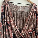 Free People  Fiona Print Top Surplice Statement Sleeve Blouse Shirt Medium Photo 3
