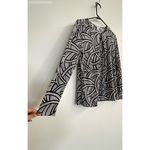 Liz Claiborne  Black/White Shirt Womans Long Sleeve Geometric‎ - Size MP Photo 3