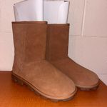 UGG Boots Photo 0
