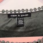 Cable & Gauge  Woman’s XL Hunter Green Lace, Split Short Sleeve Top. Photo 8