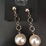 Jones New York Jones NY Gold circles & Pearl Earrings Photo 0