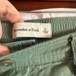 Abercrombie & Fitch Green Wide Leg Pants Relaxed Fit Photo 1