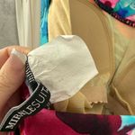 MiracleSuit  Women’s 10 Floral One Piece Swimsuit Beach Pool Ocean Photo 4