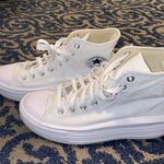 Converse White Hightop Photo 0