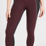 Athleta Mid-Rise Velocity Colorblock Capri Crop Legging Activewear Pant, M Photo 0