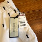 British Khaki White Seahorse Shorts Photo 4