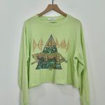 Daydreamer  Def Leppard Crop Tee in Lime Green size Medium Photo 2