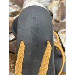 Plaka Women’s Sz. 10, Mustard & Black Classic‎ Sandals, Great Pair Yellow Photo 2