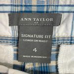 Ann Taylor  Signature Fit Shorts Sz4 Photo 1