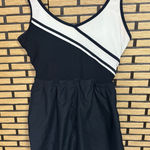 Beach Cabana White And Black Short Swimsuit Size 20W Photo 0