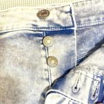 EXPRESS Mid Rise Covered Button Fly Boyfriend Jean Shorts Size 8. Photo 3